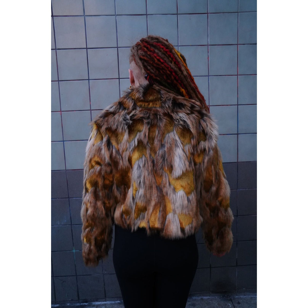 Crop Golden Giraffe - Kimono Dave
