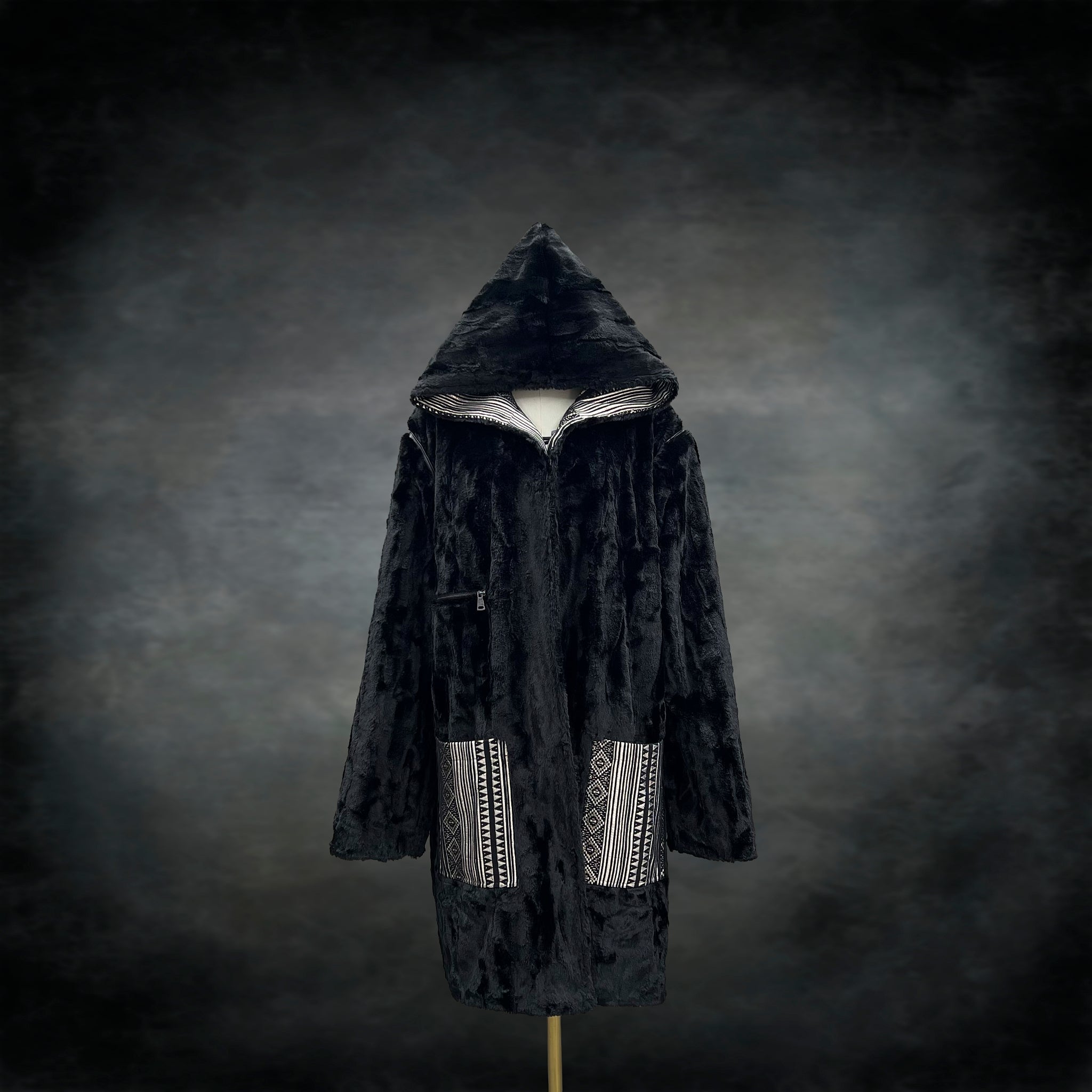 Eclipse Classic Zip - off Coat - Kimono Dave