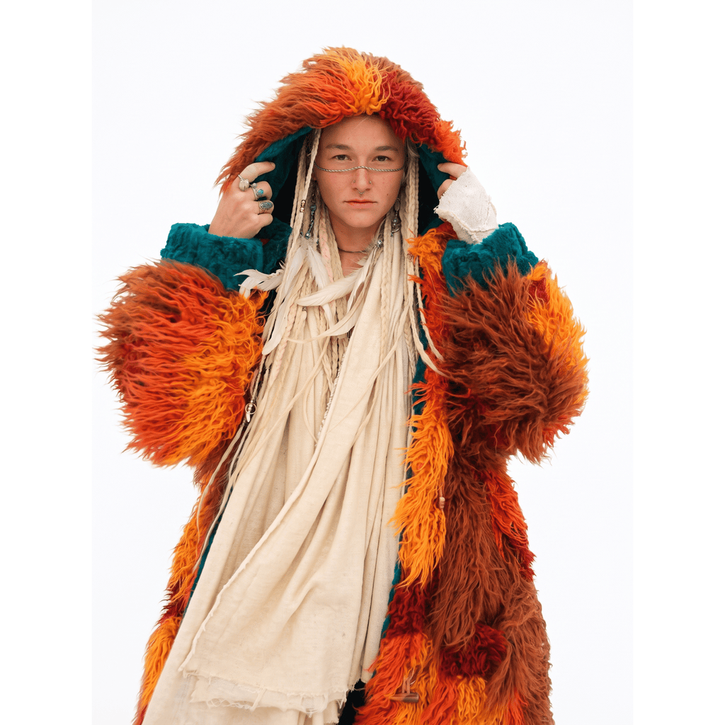 Gilded Yeti Zip-off Sleeves - Kimono Dave