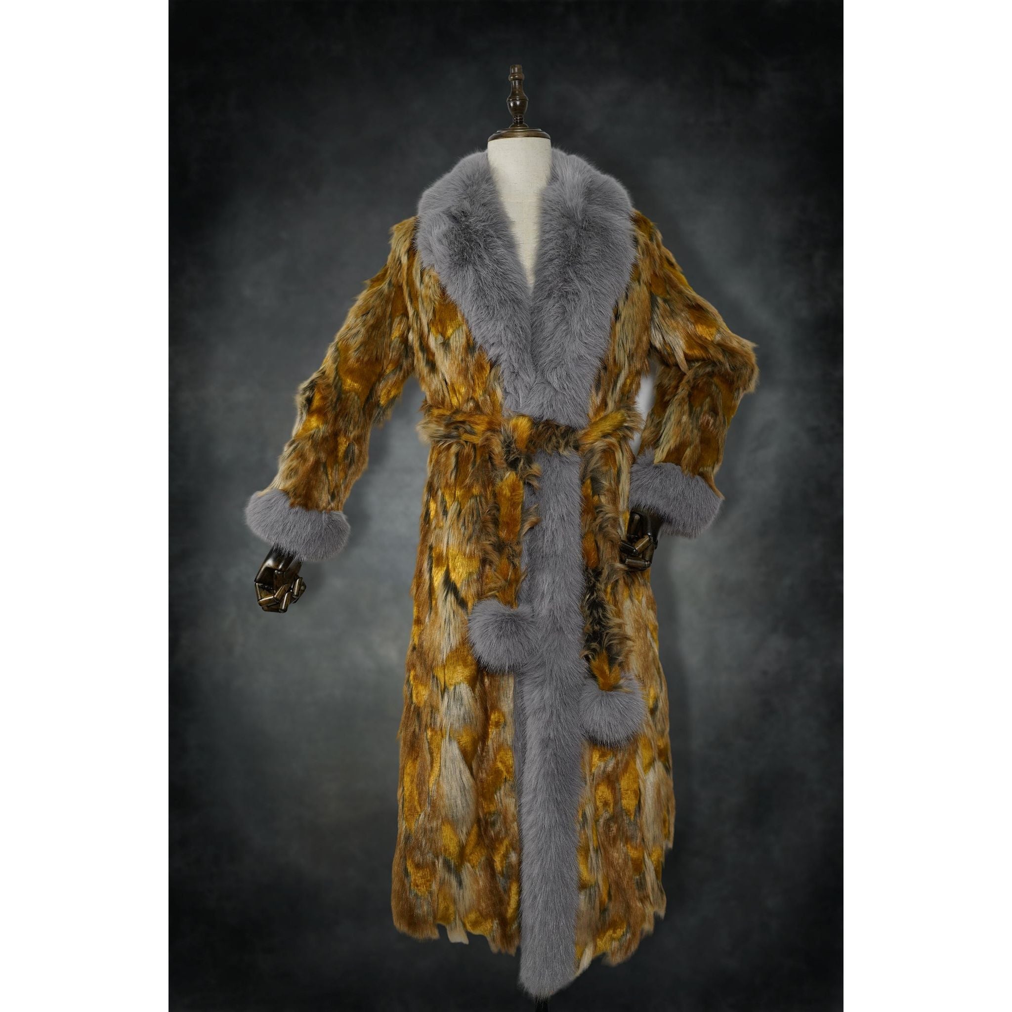 Golden Giraffe Dreamers Coat - Kimono Dave