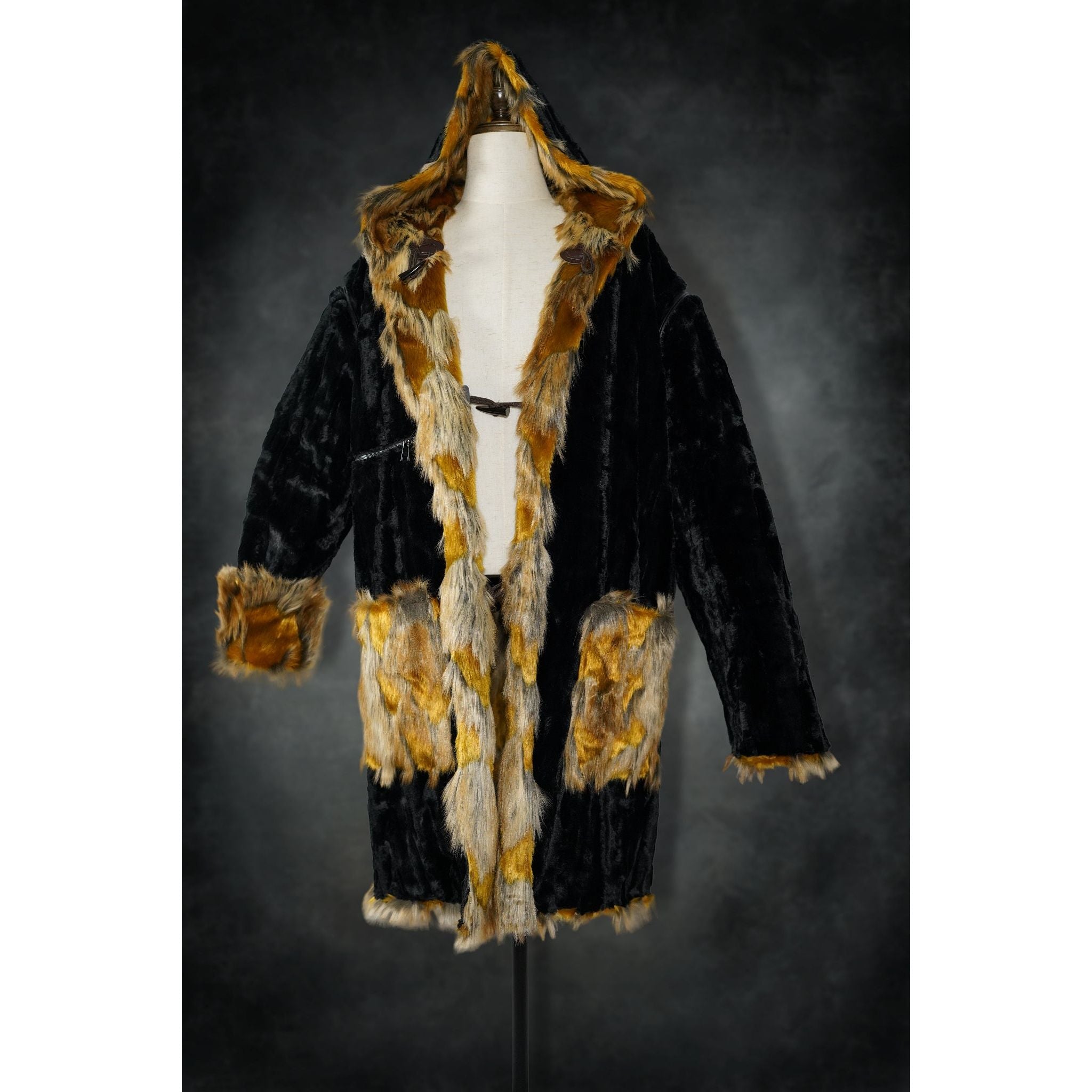 Golden Giraffe Yeti Zip - off Coat - Kimono Dave