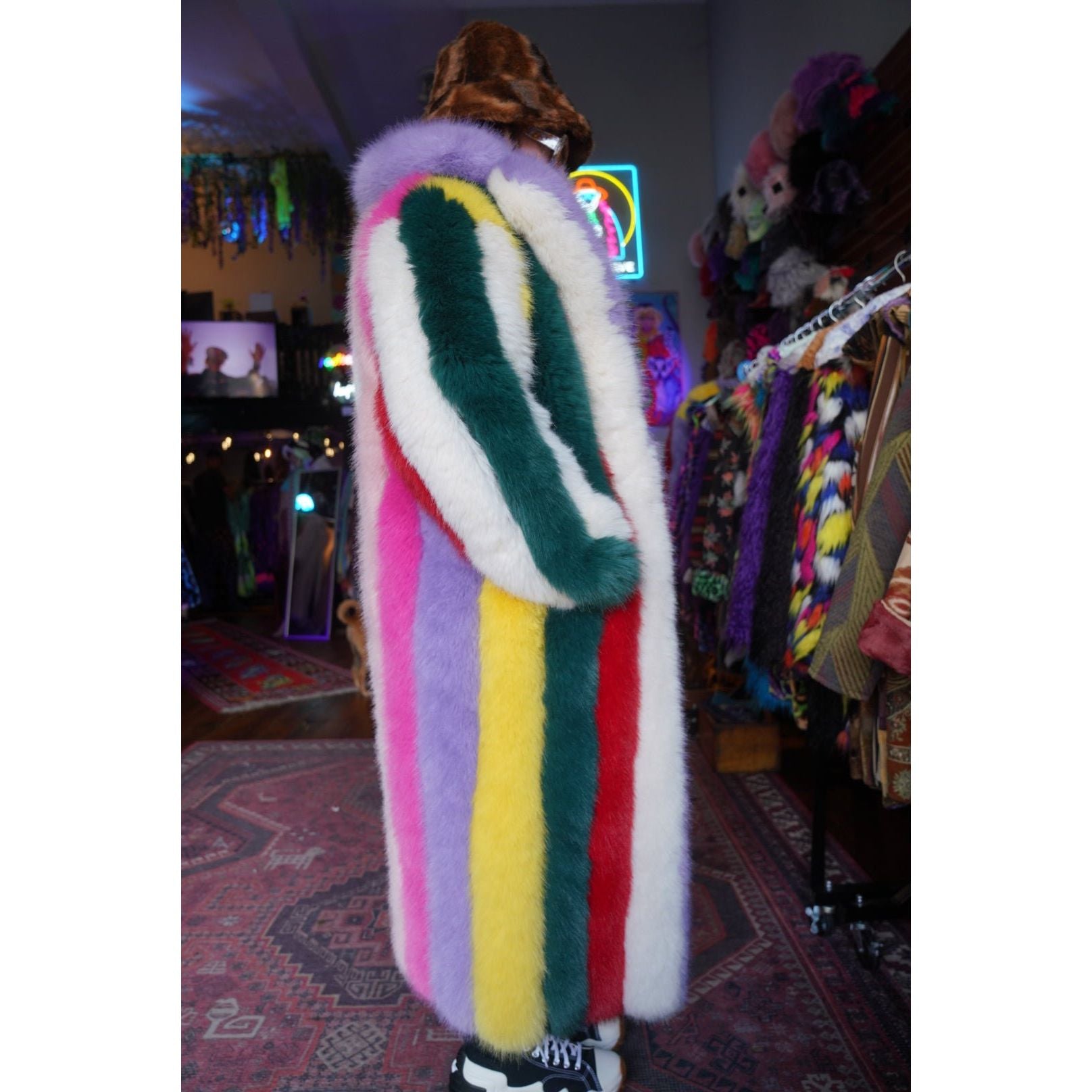 Long Cirque Minx - Kimono Dave