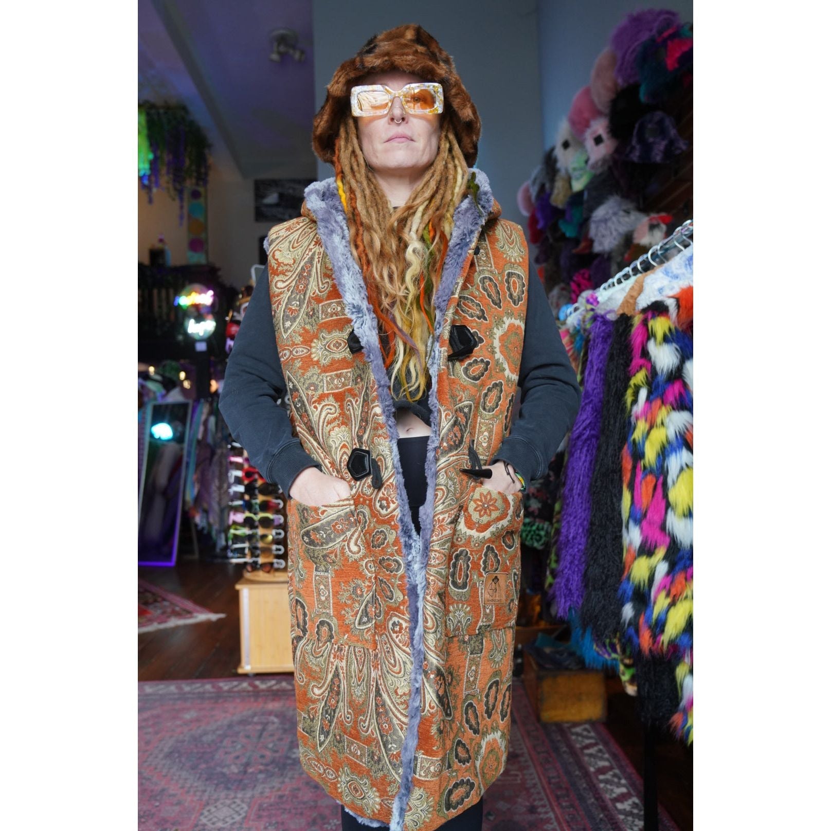 Medallion Rambler - Kimono Dave