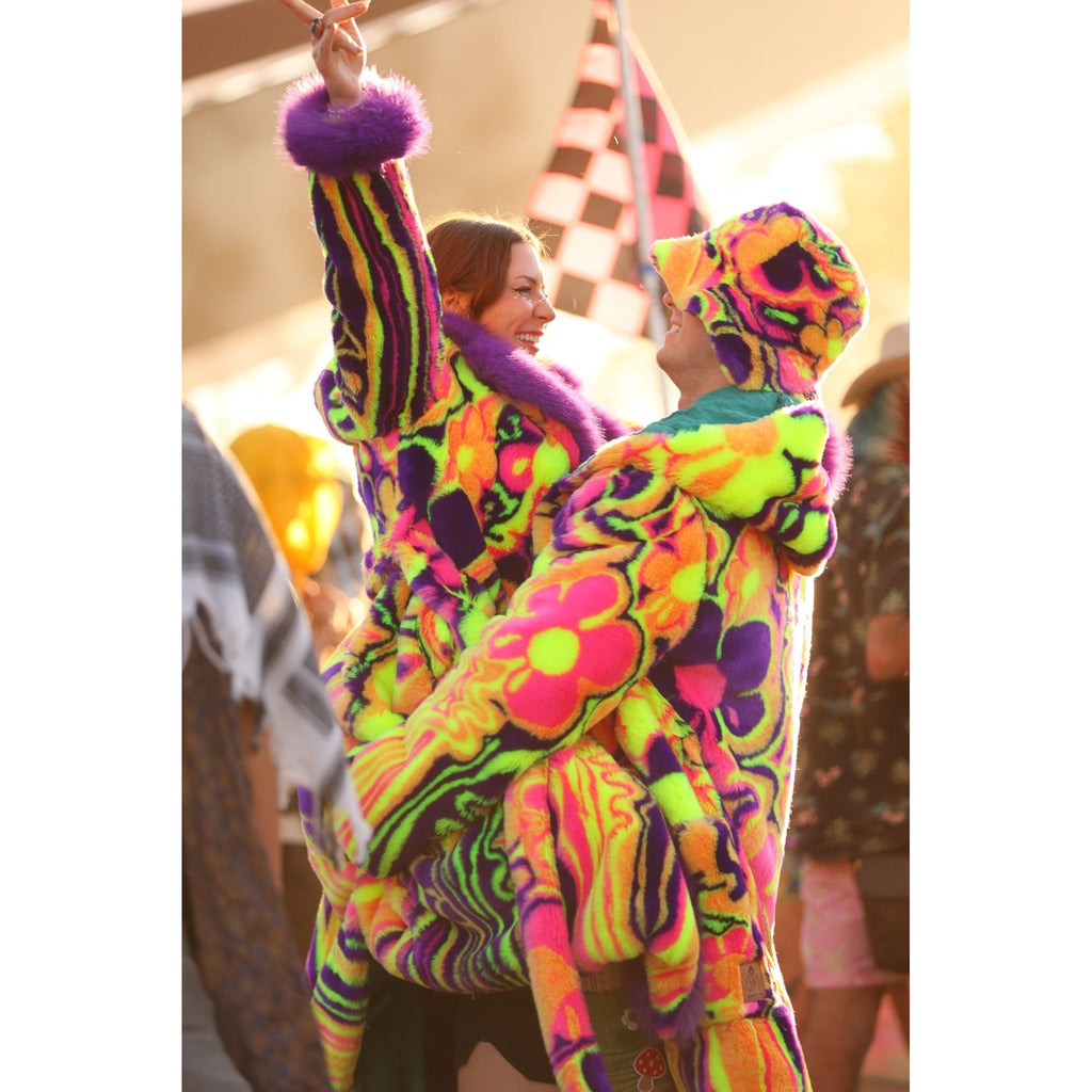 Melting Flowers Barelyawakekalee Collab Zip - Off Yeti Coat - Kimono Dave