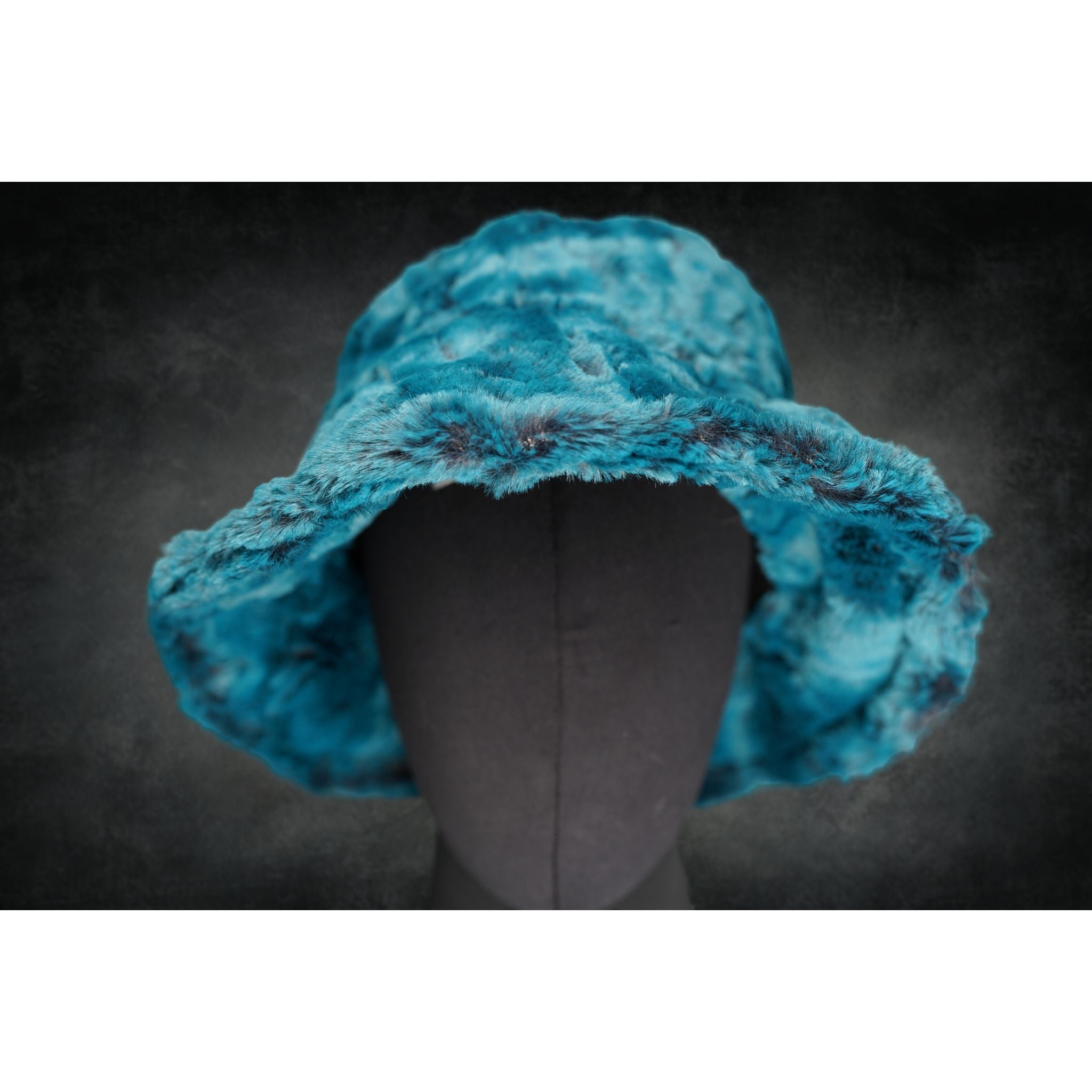 Mist Bucket Mist Bucket – Kimono Dave