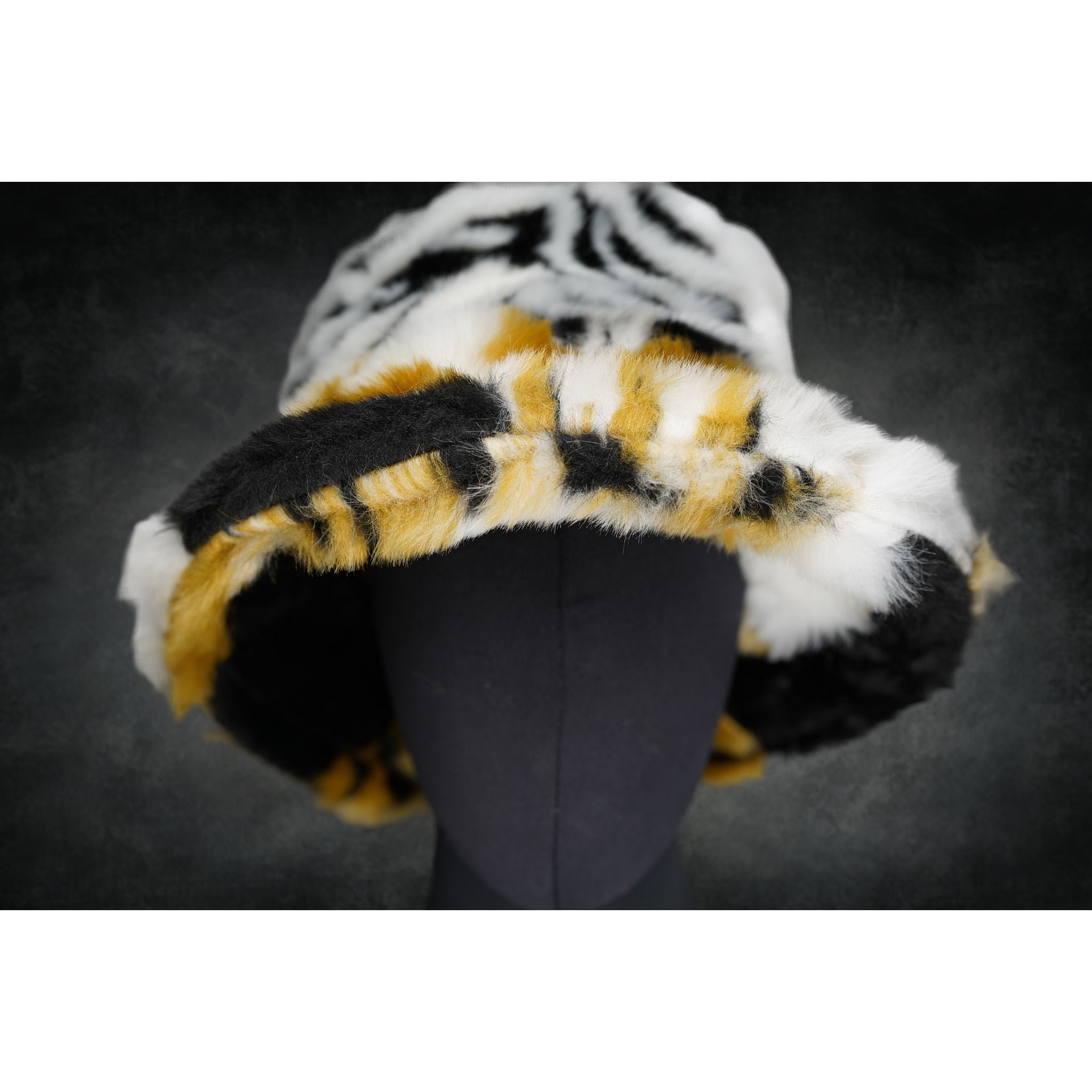 Serengeti Bucket - Kimono Dave