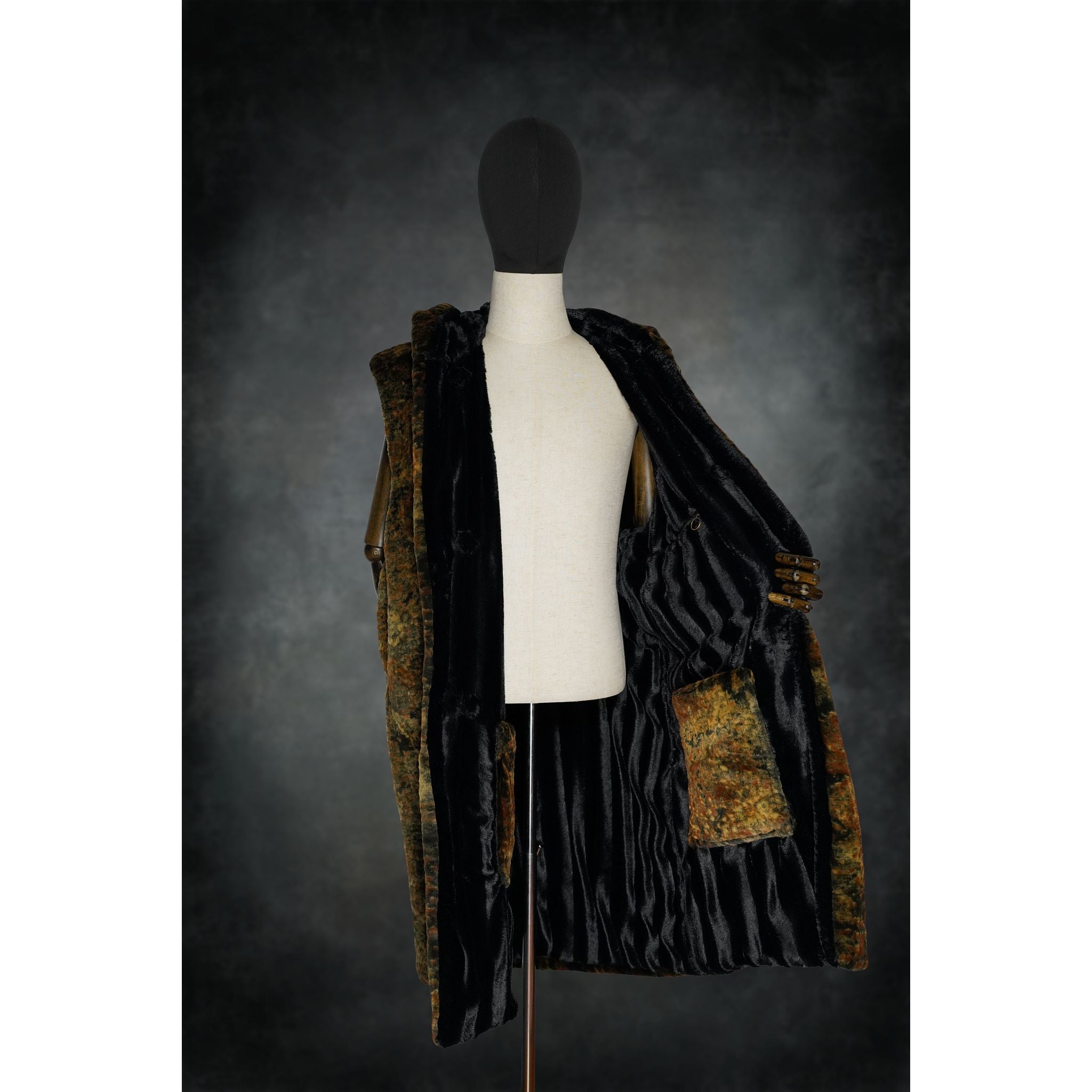 Velvet Ground Rambler - Kimono Dave