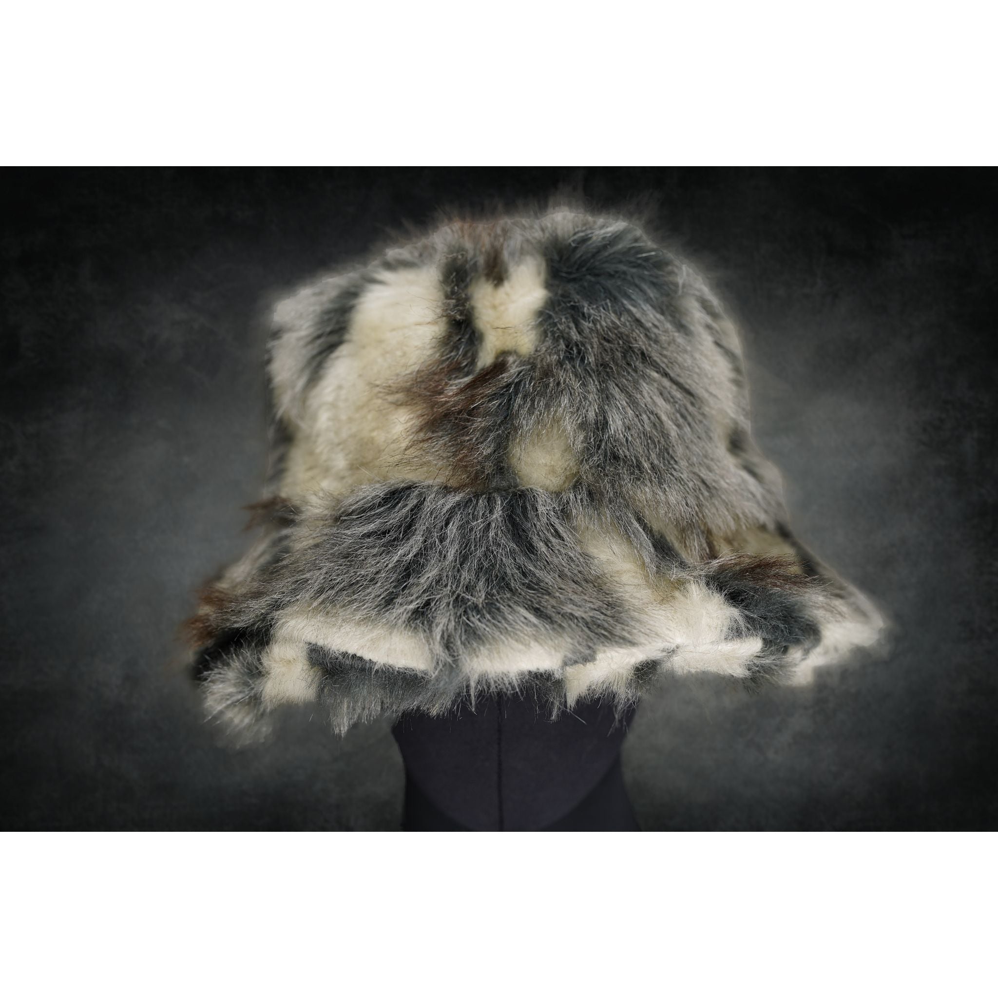 Wolf Bucket - Kimono Dave